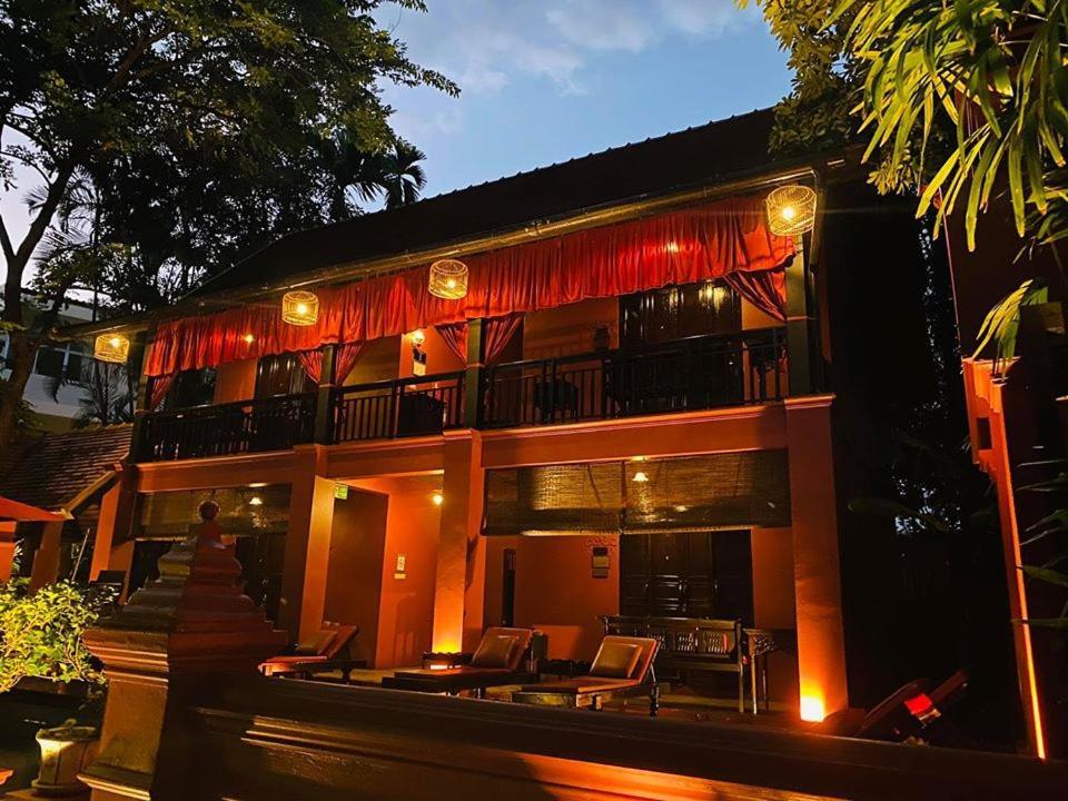 Hotel Tri Yaan Na Ros Colonial House Chiang Mai Exterior foto