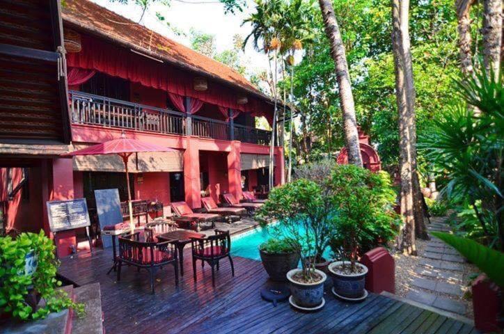 Hotel Tri Yaan Na Ros Colonial House Chiang Mai Exterior foto