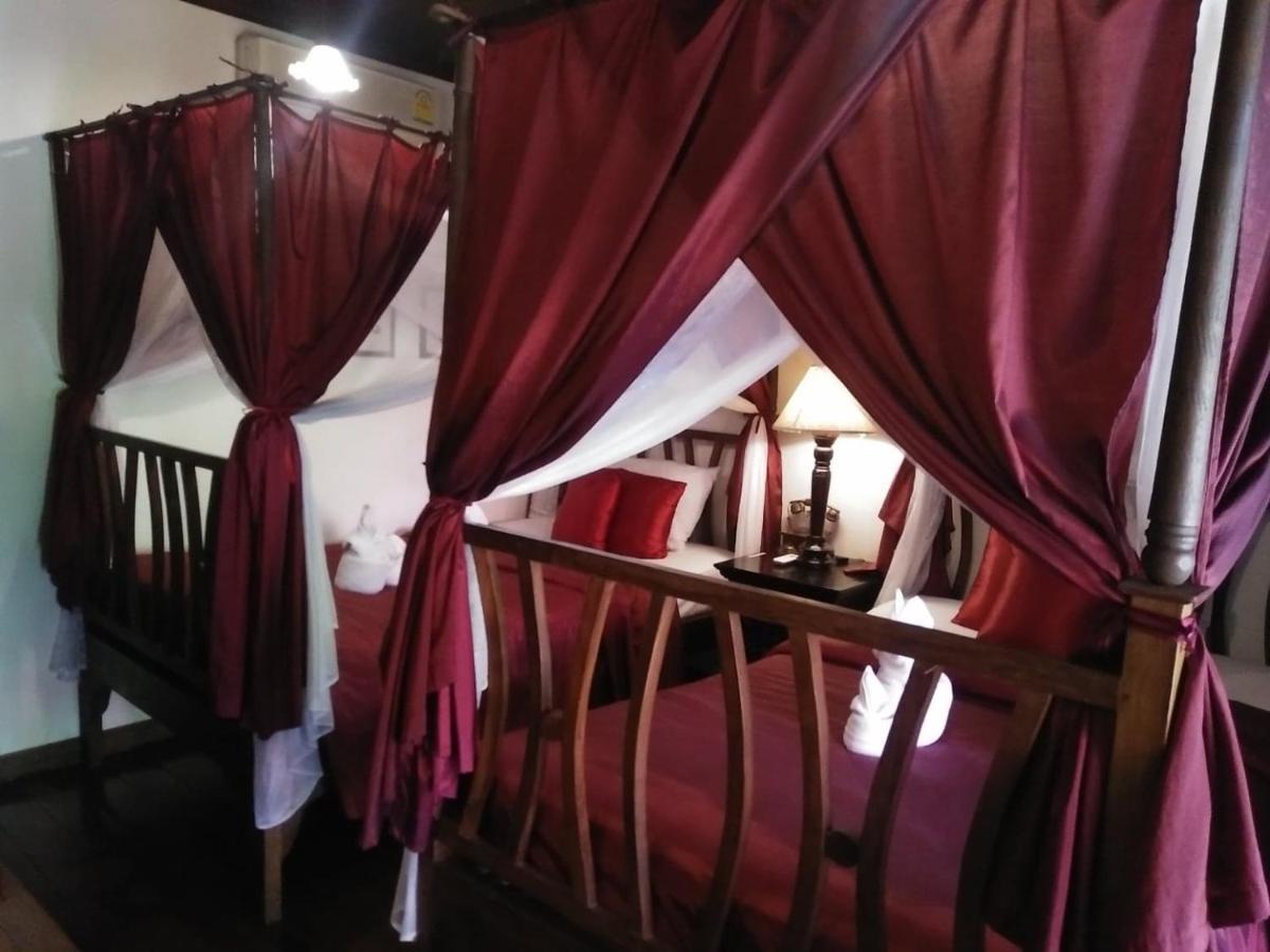 Hotel Tri Yaan Na Ros Colonial House Chiang Mai Exterior foto